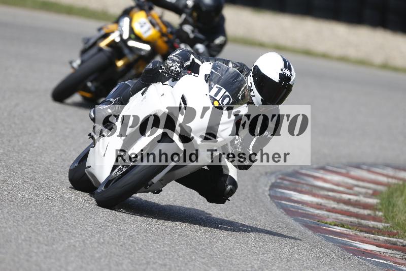 /Archiv-2025/09 22.04.2025 Cornu Master School ADR/rot-rouge/10